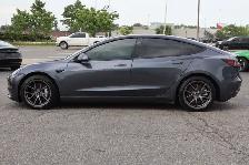 2022 Tesla Model 3 - Photo 4