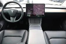 2022 Tesla Model 3 - Photo 10