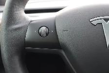 2022 Tesla Model 3 - Photo 13