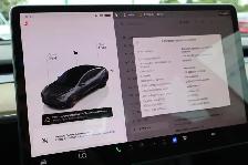 2022 Tesla Model 3 - Photo 25