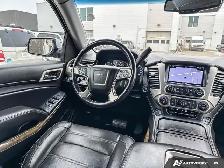 2017 GMC Yukon Denali | HEATED & COOLED SEATS | SUNROOF | NAVI - Photo 10