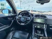 2020 Jaguar F-PACE Prestige | HEATED SEATS & STEERING - Photo 10