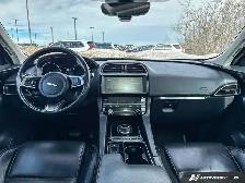 2020 Jaguar F-PACE Prestige | HEATED SEATS & STEERING - Photo 11