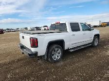 2017 GMC Sierra 1500 - Photo 4