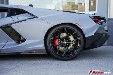 2024 Lamborghini Revuelto HPEV - Photo 9