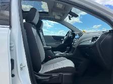 2018 Chevrolet Equinox LT AWD | Command Start | Power Tailgate - Photo 12