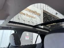 2018 Chevrolet Equinox LT AWD | Command Start | Power Tailgate - Photo 25