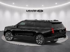 2026 Ford Expedition MAX® Platinum™ - Photo 2