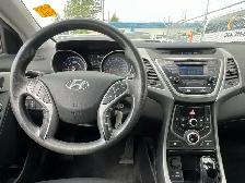 2015 Hyundai Elantra SE | Sunroof | Heated Seats - Photo 19