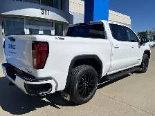 2025 GMC Sierra 1500 Elevation 4WD DIESEL / ACCIDENT-FREE/ TOW P - Photo 2