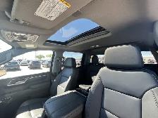 2025 GMC Sierra 1500 Elevation 4WD DIESEL / ACCIDENT-FREE/ TOW P - Photo 15