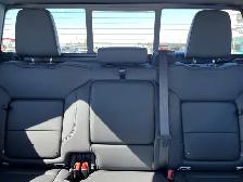 2025 GMC Sierra 1500 Elevation 4WD DIESEL / ACCIDENT-FREE/ TOW P - Photo 19