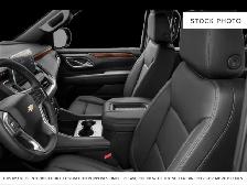 2023 Chevrolet Suburban - Photo 5