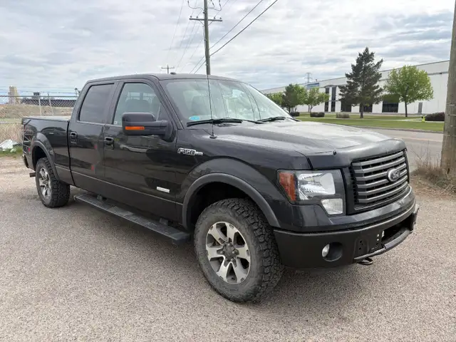 2012 Ford F-150 4WD SuperCrew 145' FX4