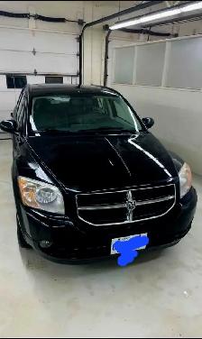 2009 Dodge Calber. $2,900 obo.