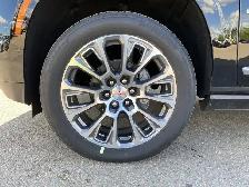 2026 GMC Yukon XL Denali - Photo 12
