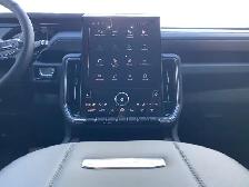 2026 GMC Yukon XL Denali - Photo 19