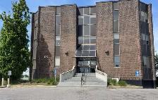Office Space @ Excellent Rates Woodward Drive right near 417!