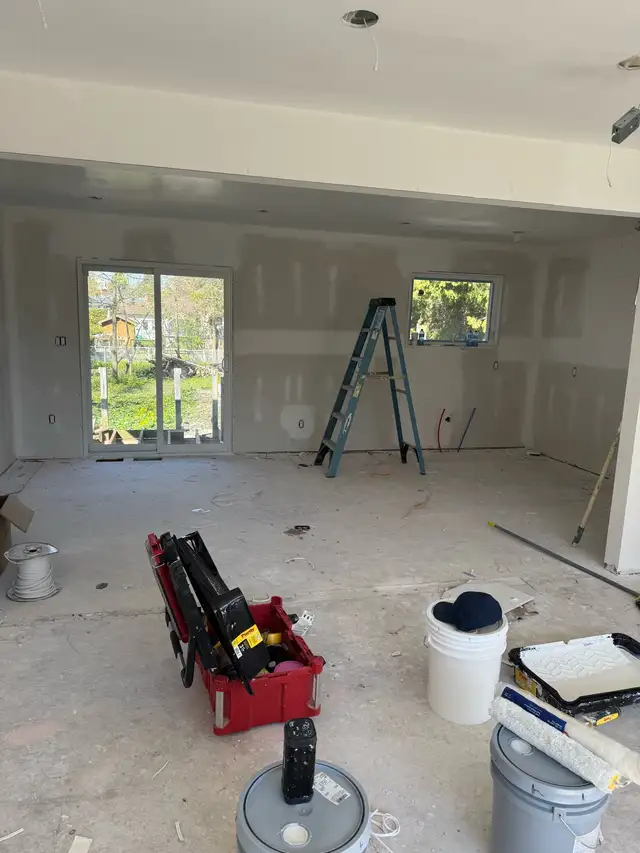 Professional Painter 15 yrs Exp Free Estimates