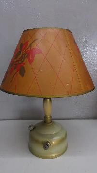 Canadian Coleman 159 Lamp With 355 & Coleman Shade - $200 - Photo 3