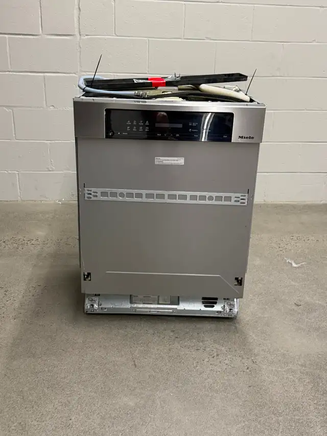 2023 Miele Lave Vaisselle 24' G7516 Sci XXL avec AutoDos