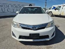 2012 Toyota Camry Hybrid - Photo 2