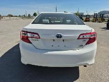 2012 Toyota Camry Hybrid - Photo 6