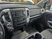 2018 Nissan Titan XD - Photo 12