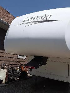 30 foot  5th wheel trailer - Photo 6