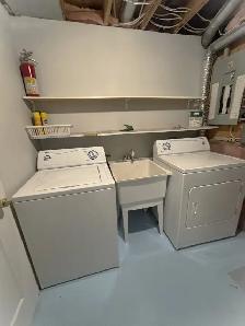 260 London Rd for lease- 3 bedroom, 3 bathroom, newly renovated! - Photo 12