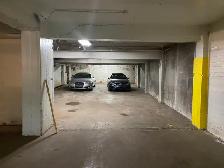 STATIONNEMENT - Photo 2