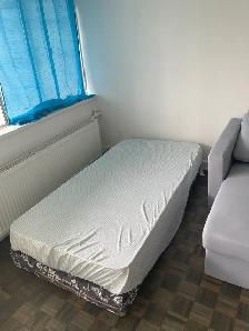 FURNISHED ROOM RENTAL ALL INCLUDED $700/MONTHLY - Photo 2
