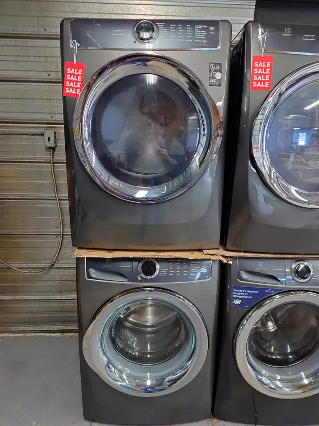 Electrolux '27' Titanium Front Load Washer / Dryer Set on Sale‼️