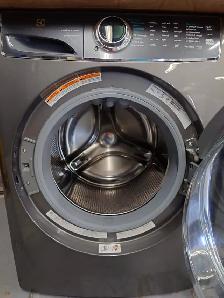 Electrolux '27' Titanium Front Load Washer / Dryer Set on Sale‼️ - Photo 8