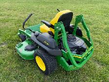 John Deere Z720E Zero Turn Mower 60" - Photo 2