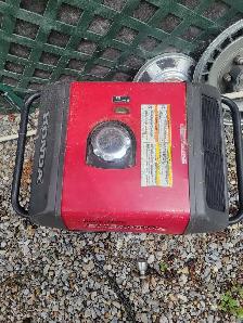 Generator Honda in golden BC - Photo 2
