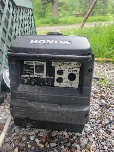 Generator Honda in golden BC - Photo 3