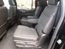 2024 Chevrolet Suburban LT - Photo 10