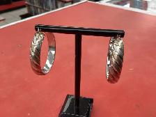 boucle d’oreille en argent anneau 3 ton