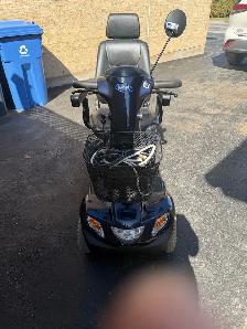 QUADRIPORTEUR / SCOOTER - Photo 4