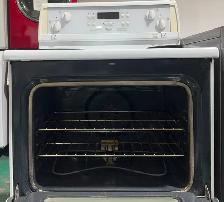 Professionally Reconditioned Whirlpool Coil Range (S4279) - Photo 4