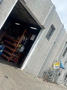 Delivery Driver / Warehouse Associate Wanted
