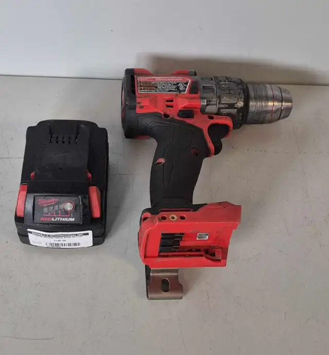 18V Milwaukee 1/2' Drill Driver (32785808)