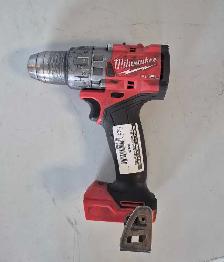 18V Milwaukee 1/2' Drill Driver (32785808) - Photo 2