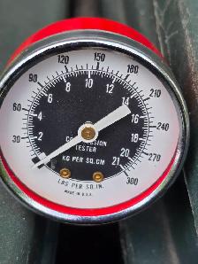 Automotive Compression Tester Gauge 0 to 300 Psi. With Long Hose - Photo 3