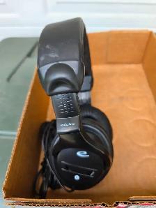 Eton Over The Head Headphones - Photo 3