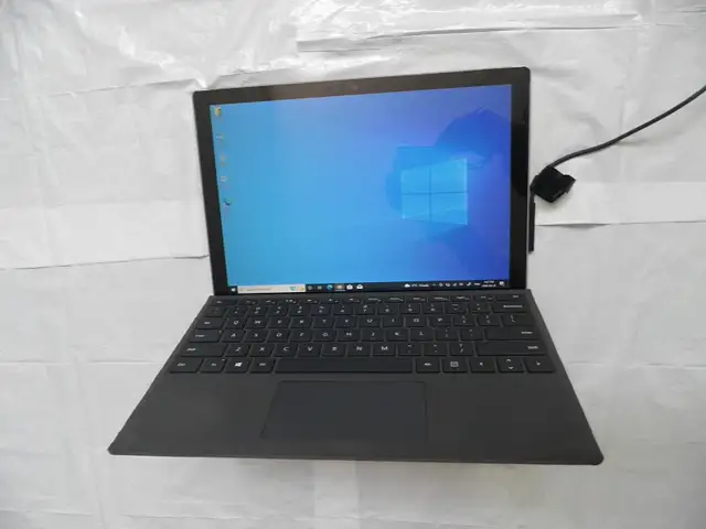 MS Surface Pro 5 i7-7th gen, Tablet
