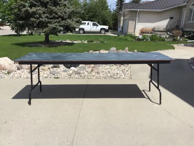 FOLDABLE LAMINATE 8’ X 30" TABLE