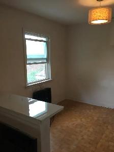 Clean, Quiet, One bedroom apartment - Photo 5