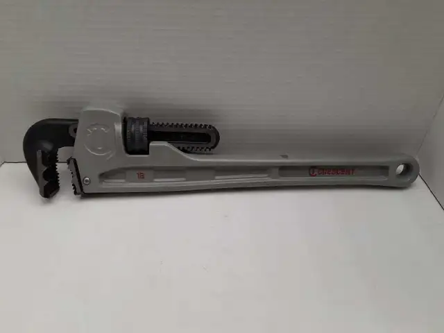 Crescent 18' Aluminum Pipe Wrench CAPW18